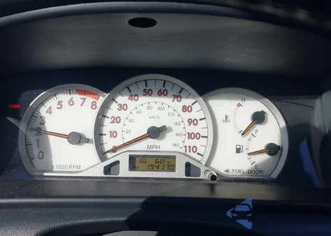 2005 Toyota Corolla S из США, поврежденный, VIN 2T1BR32E05C400632